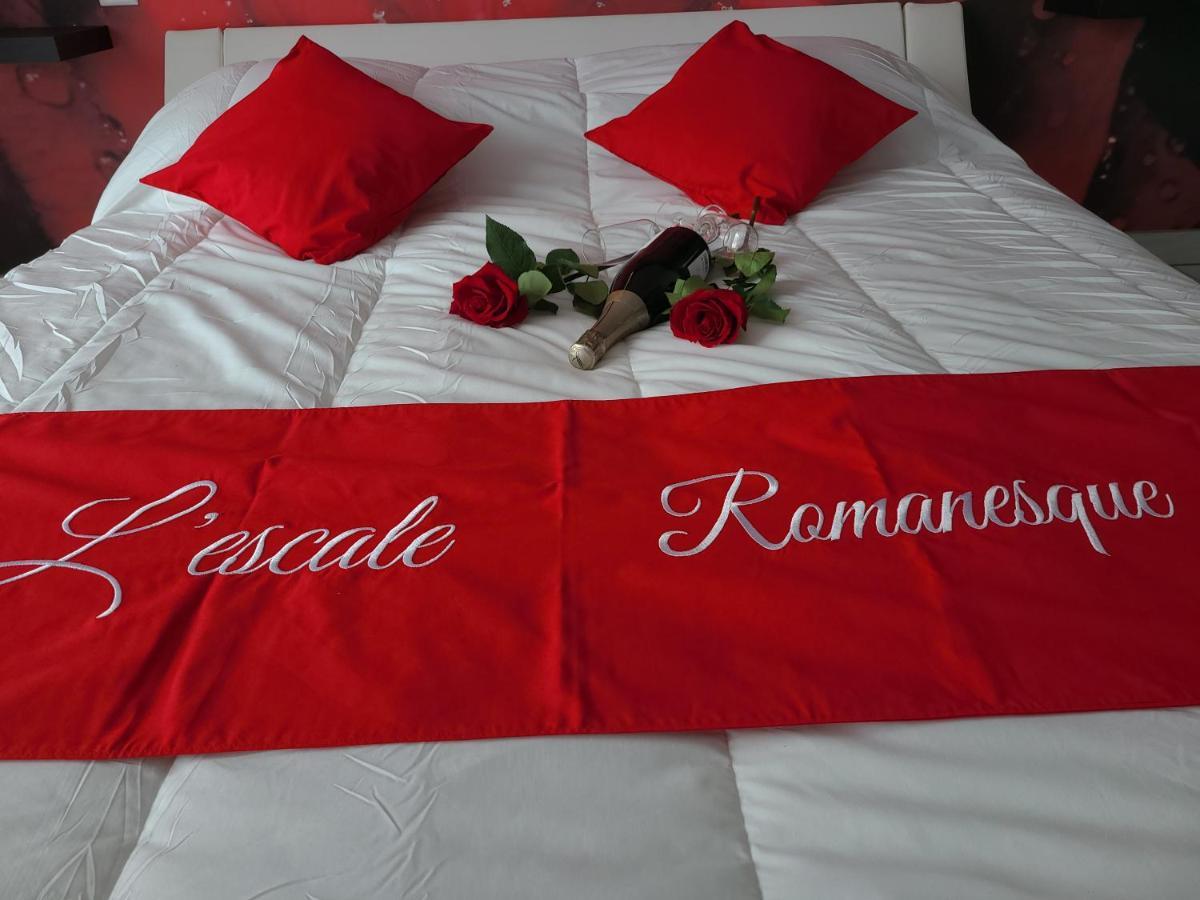L'Escale Romanesque Ozeville Екстер'єр фото